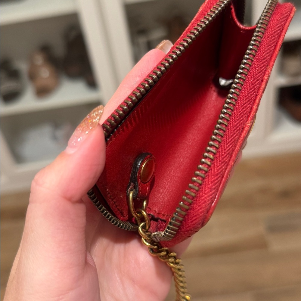 Gucci Marmont Key Case - Picture 3 of 5